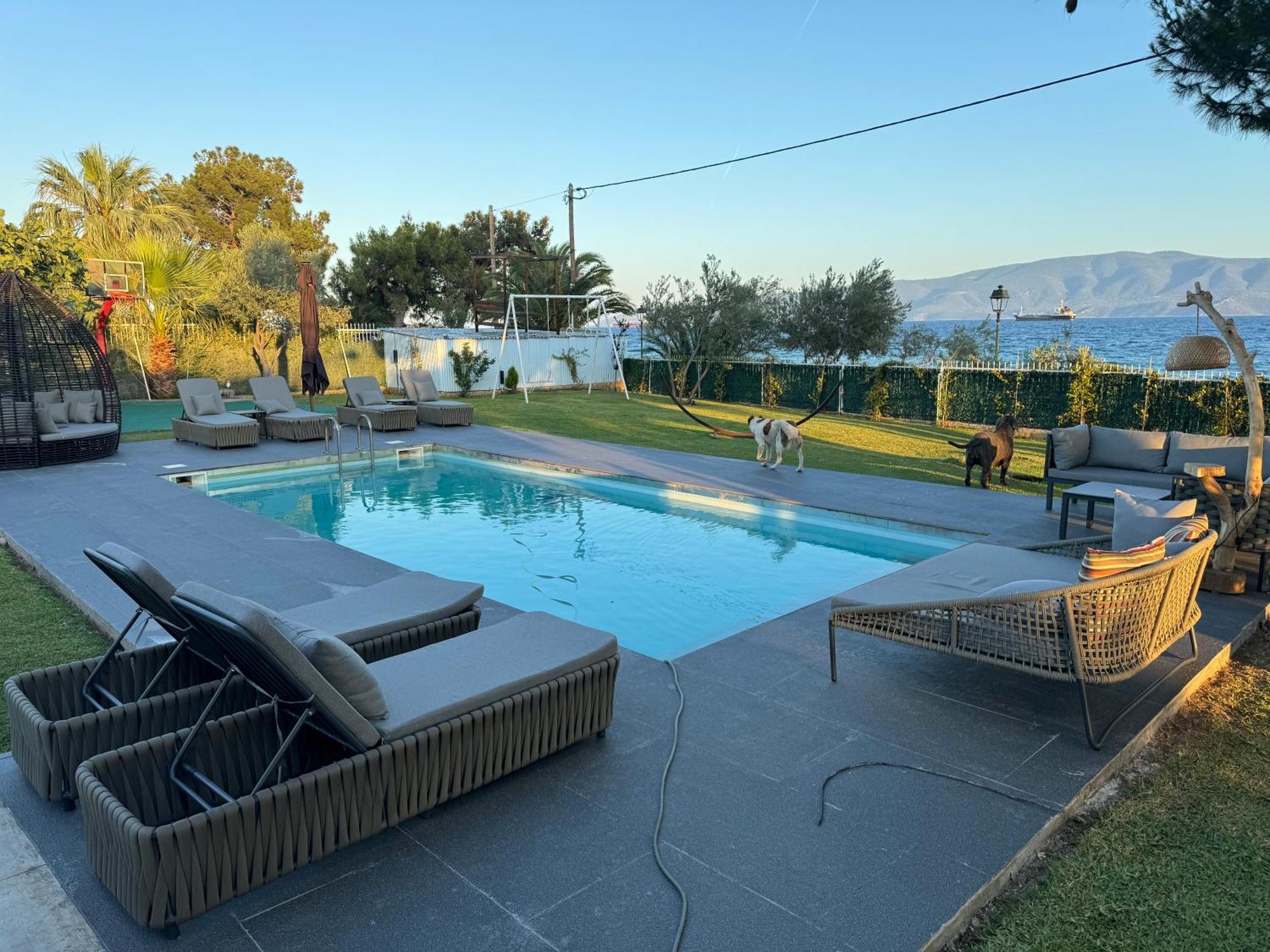 Zoza Luxury Villa Isthmia By The Sea With Private Pool Kalamáki Zewnętrze zdjęcie