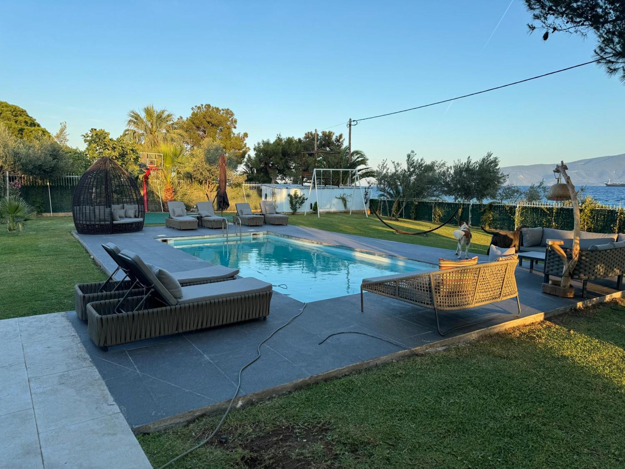Zoza Luxury Villa Isthmia By The Sea With Private Pool Kalamáki Zewnętrze zdjęcie